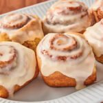 holiday cinnamon rolls 1376x774